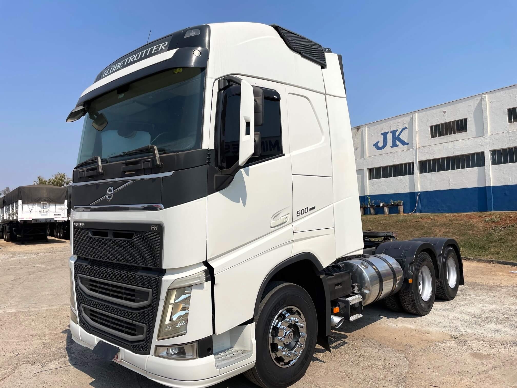 VOLVO FH 500 ANO 2016 6X4