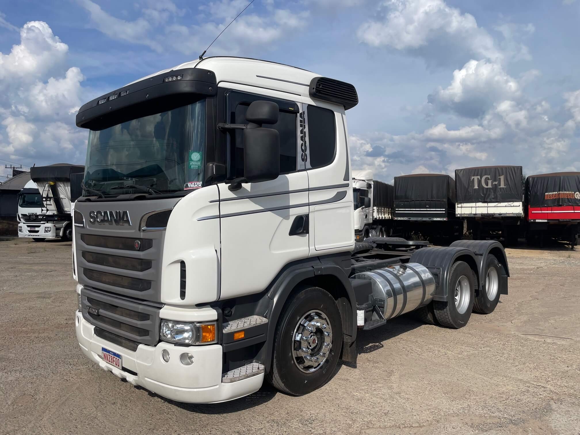 SCANIA G-420 ANO 2010 6X2